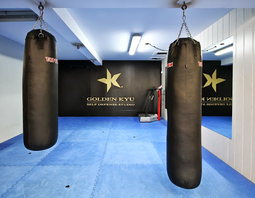 GOLDEN KYU - Artes marciales - Kick Boxing - Fit Boxing en Barcelona (Sarrià - Sant Gervasi)