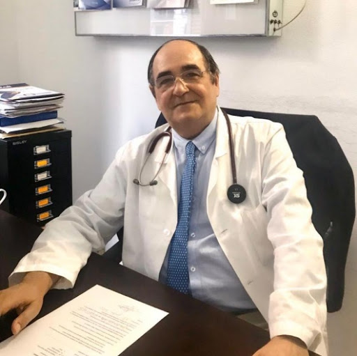Dr. Juan Manuel Cowalinsky Millan, Reumatólogo