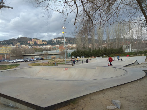 Nou Skatepark Santa Coloma