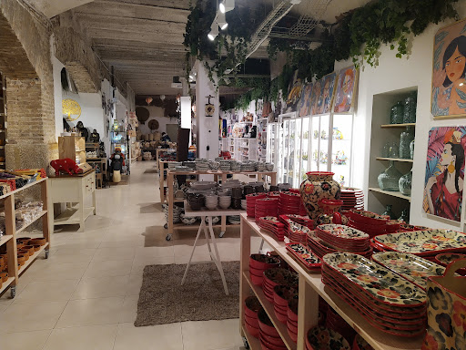 Botiga artesana gift store