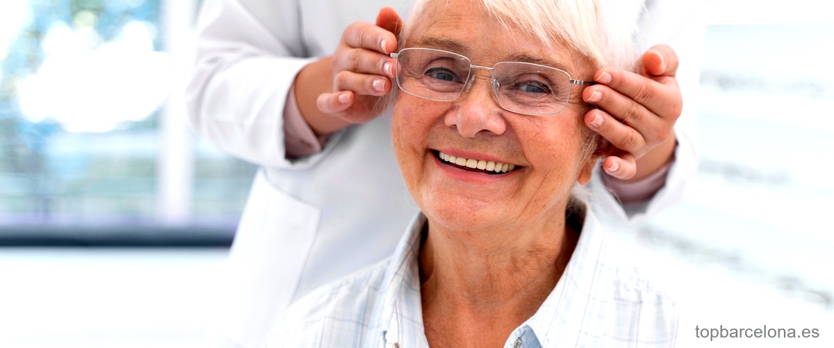 ¿Cuál es la diferencia entre un oftalmólogo y un optometrista?