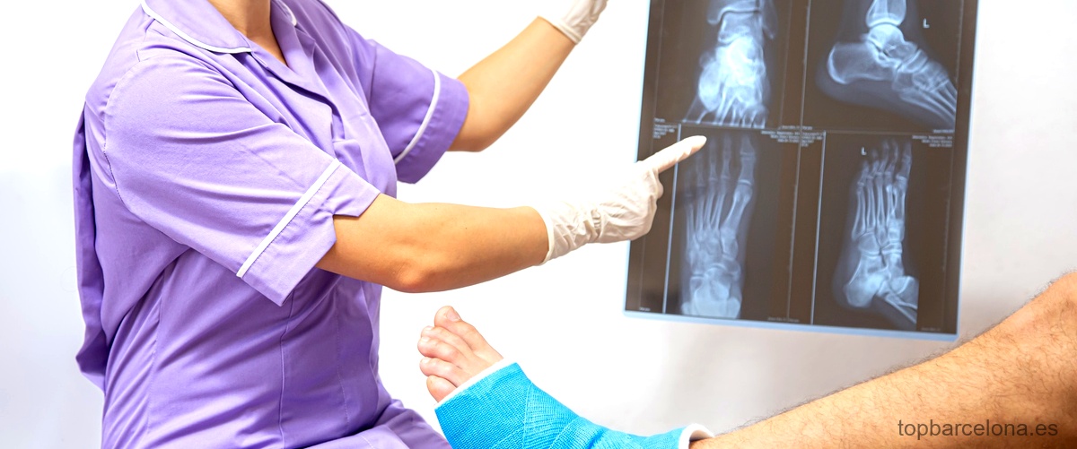 ¿Cuál es la función de un traumatólogo especializado en rodilla?