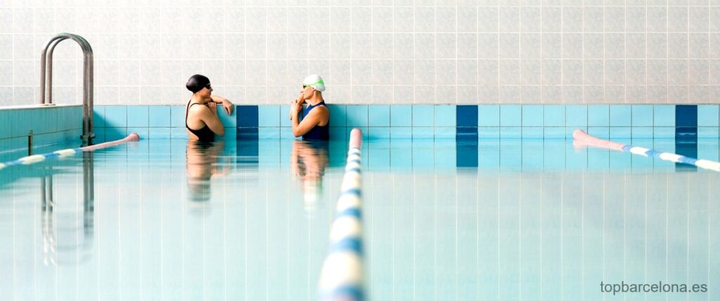 Las 6 mejores clases de natación para niños en Barcelona