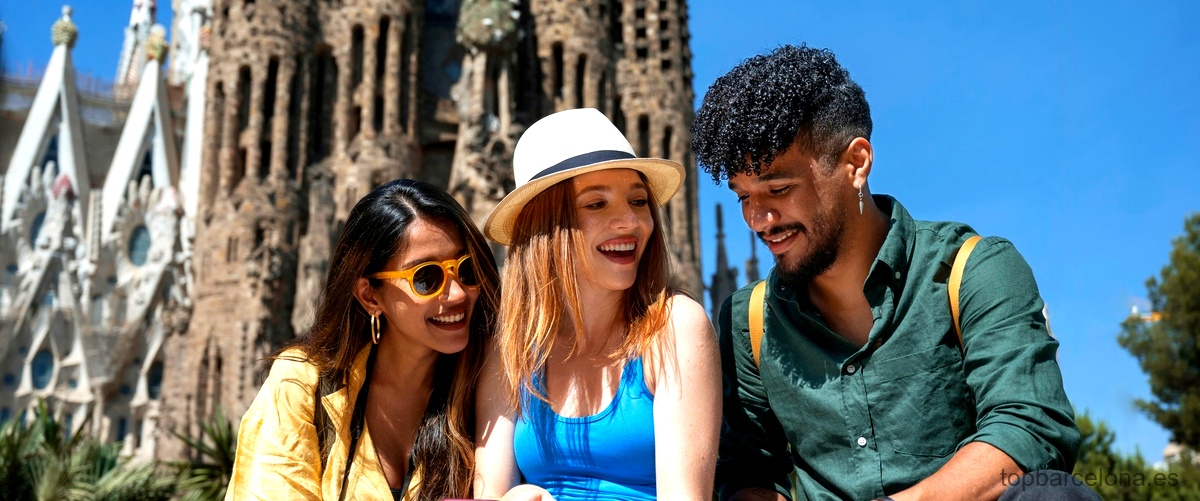 Los aspectos clave para considerar al elegir una escuela de turismo en Barcelona