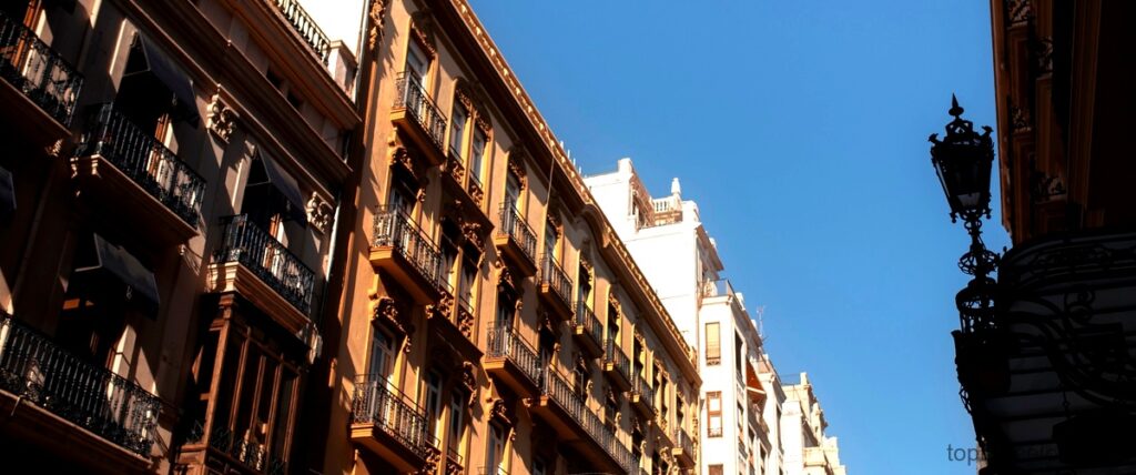Las 12 Mejores Gestorías de Declaración de Renta en Barcelona