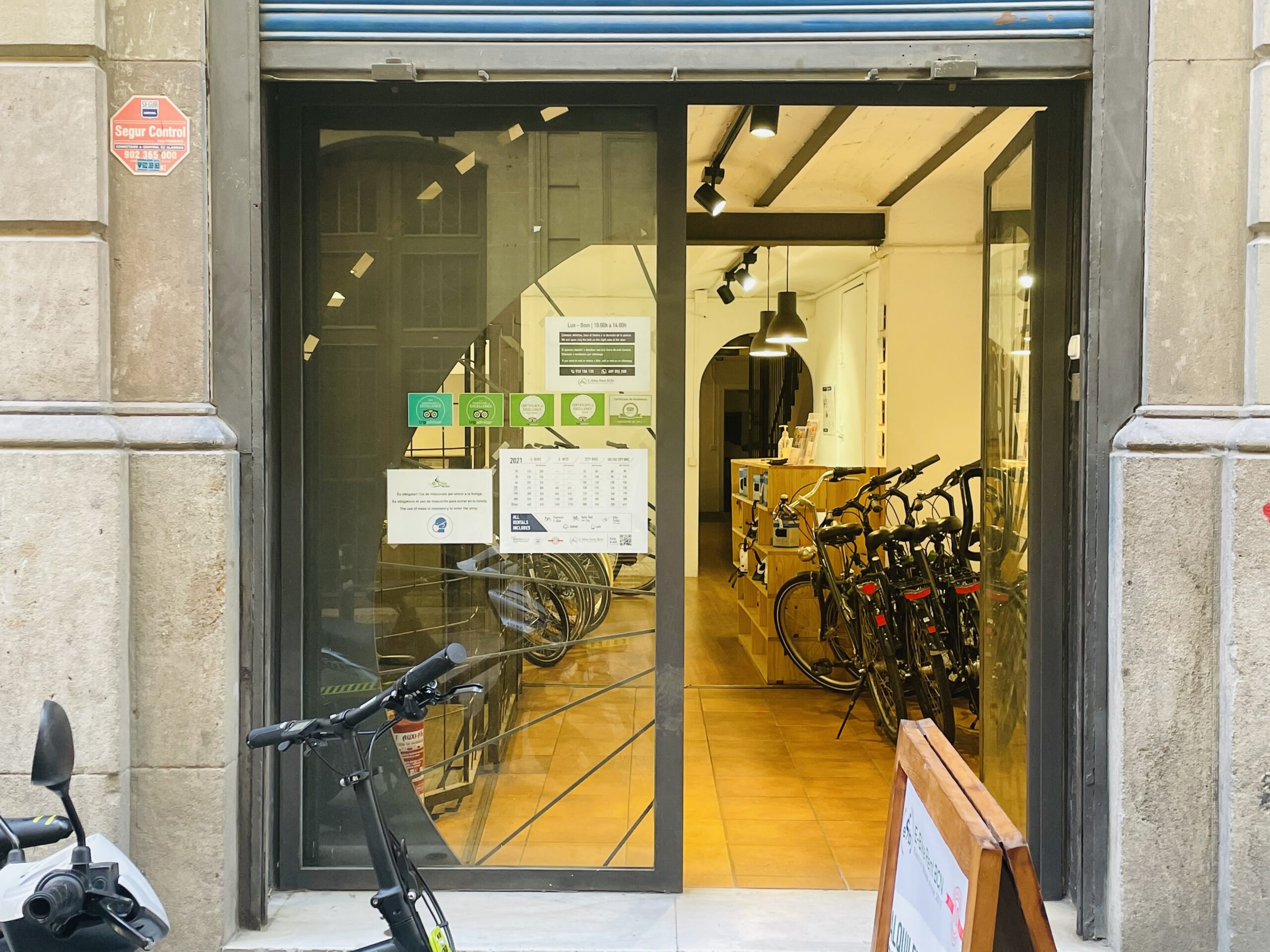 Barcelona E-Bike Rent