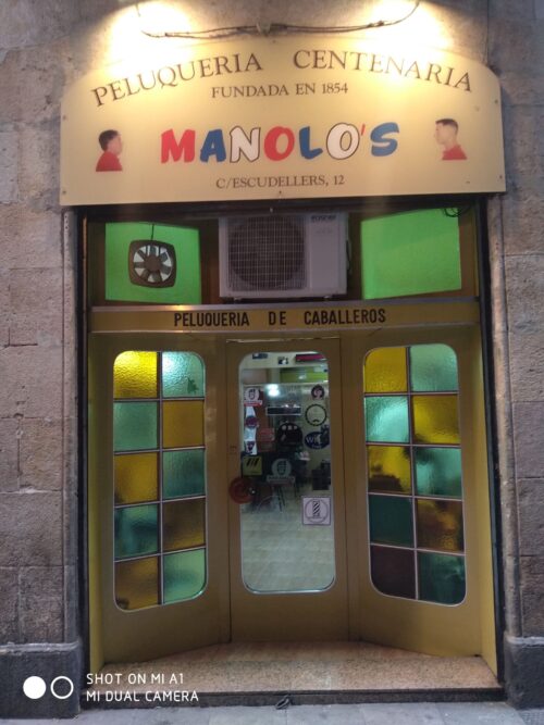 Barberia Manolo's Centenària - Calle Escudellers, Barcelona